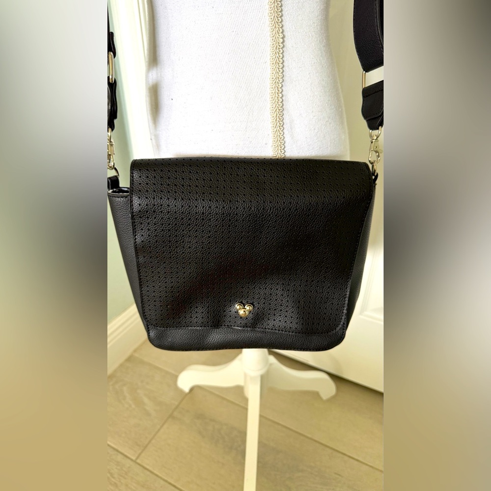 Disney 2021 Mickey Mouse Icon Square Crossbody Bag – Black